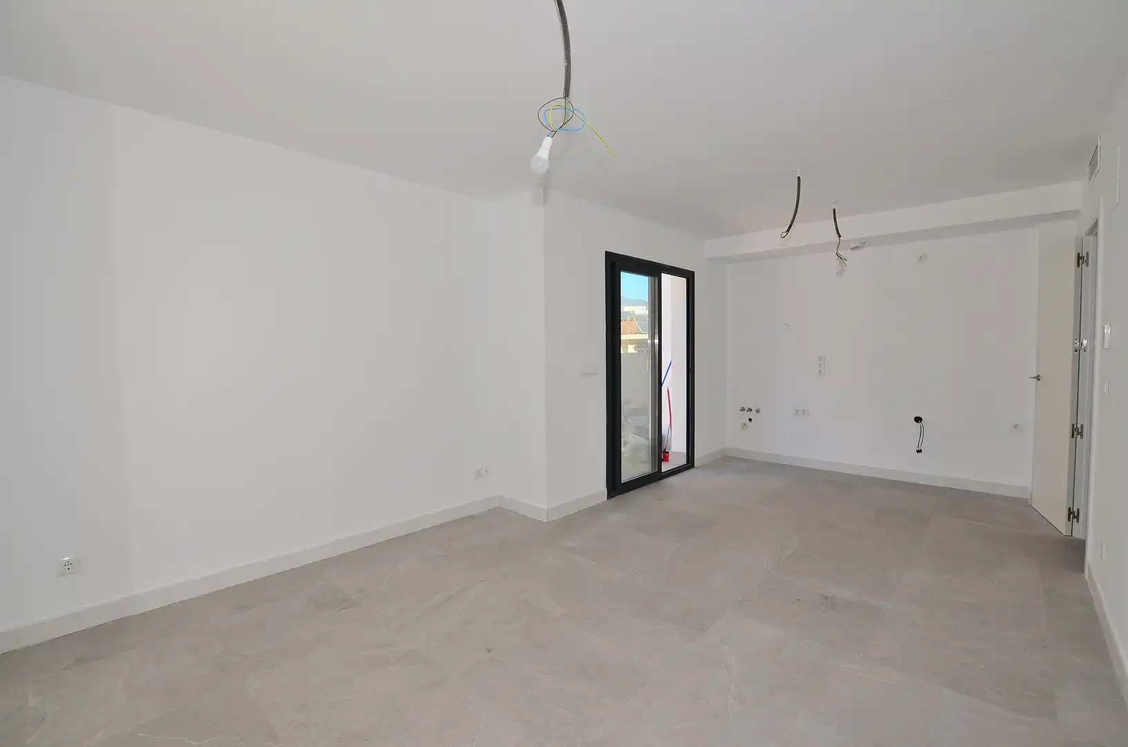 Flat for sale in Fuengirola  with Air Conditioner, Terrace and Storage room