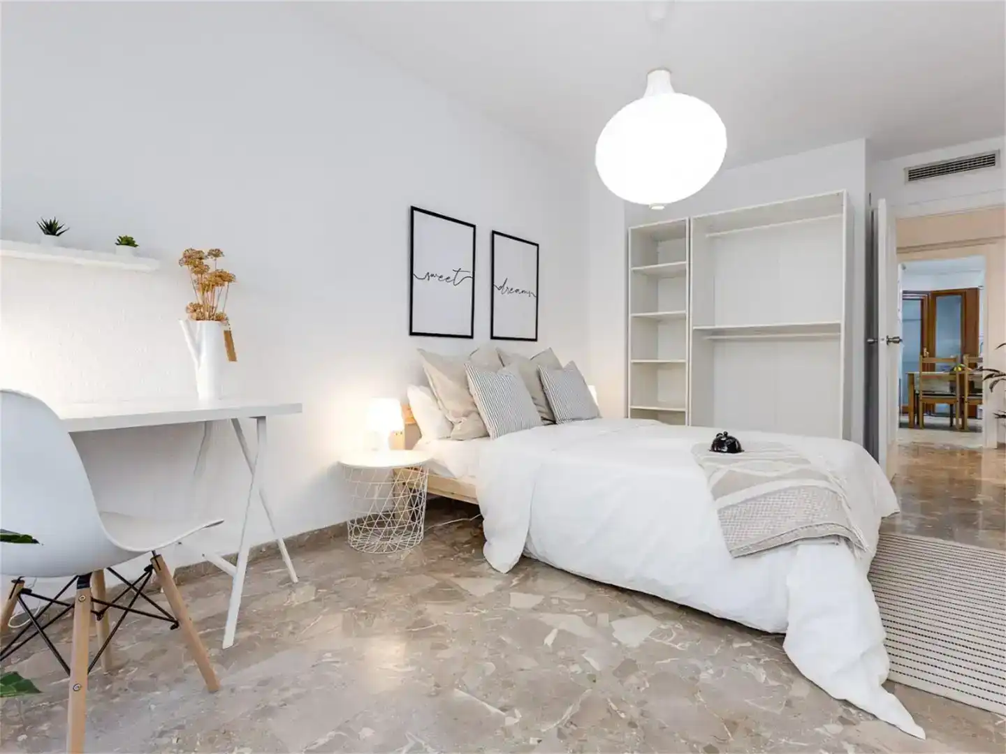 Schlafzimmer von Wohnung zur Miete in Alicante / Alacant mit Klimaanlage und Balkon