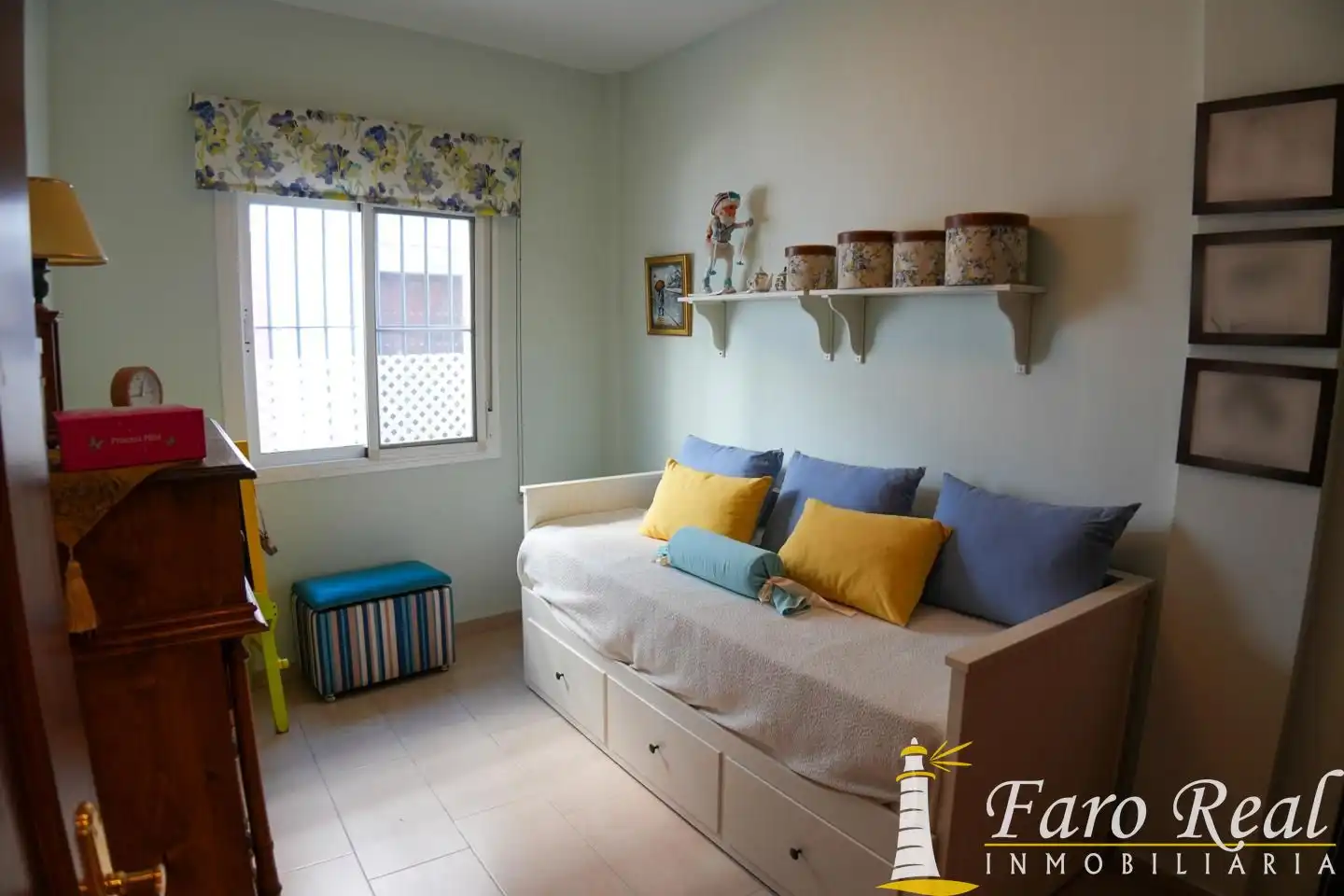 Habitación de Planta baja en venta en Sanlúcar de Barrameda con Aire acondicionado y Amueblado