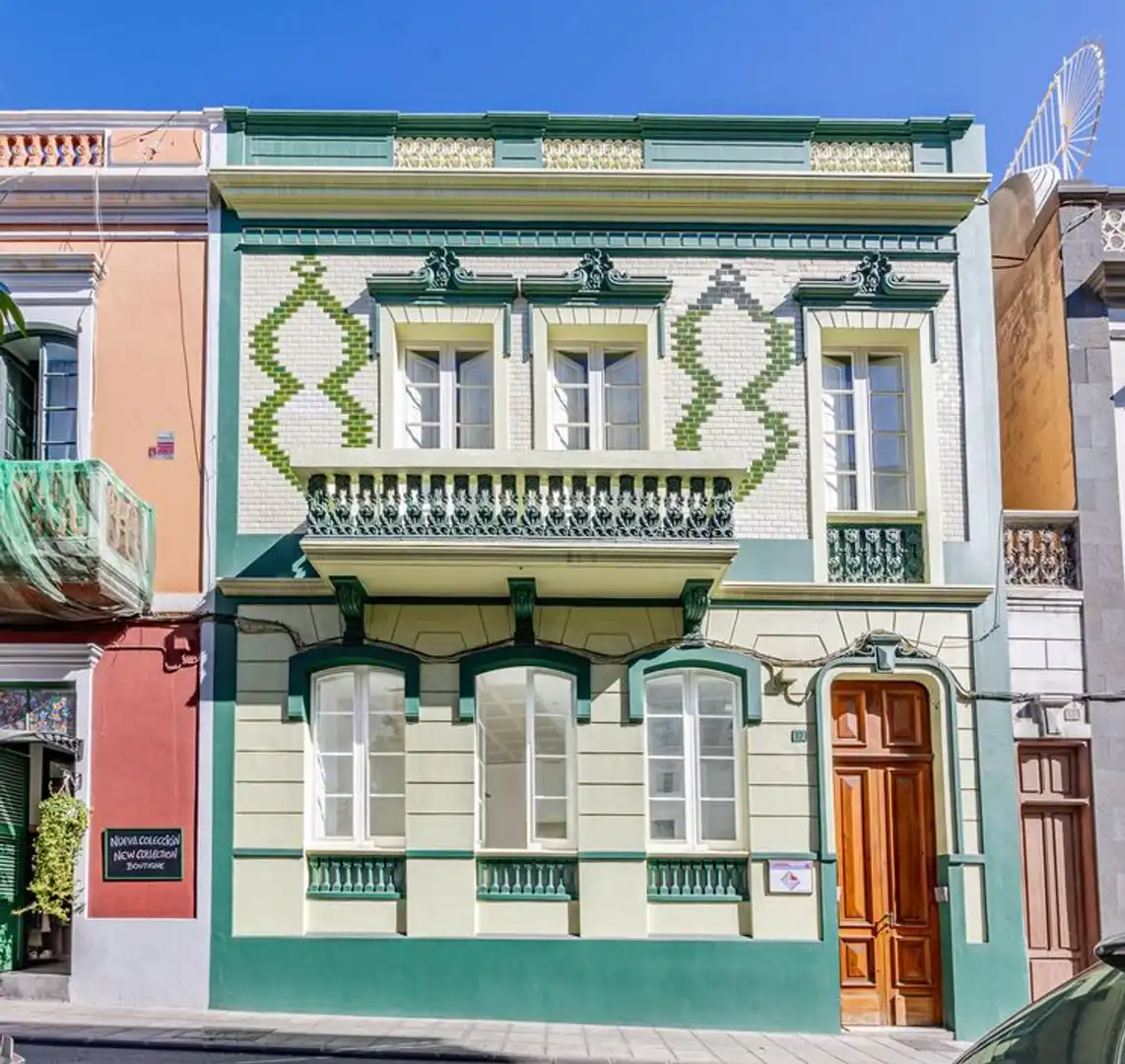 Exterior view of Commercial properties for sale in Las Palmas de Gran Canaria