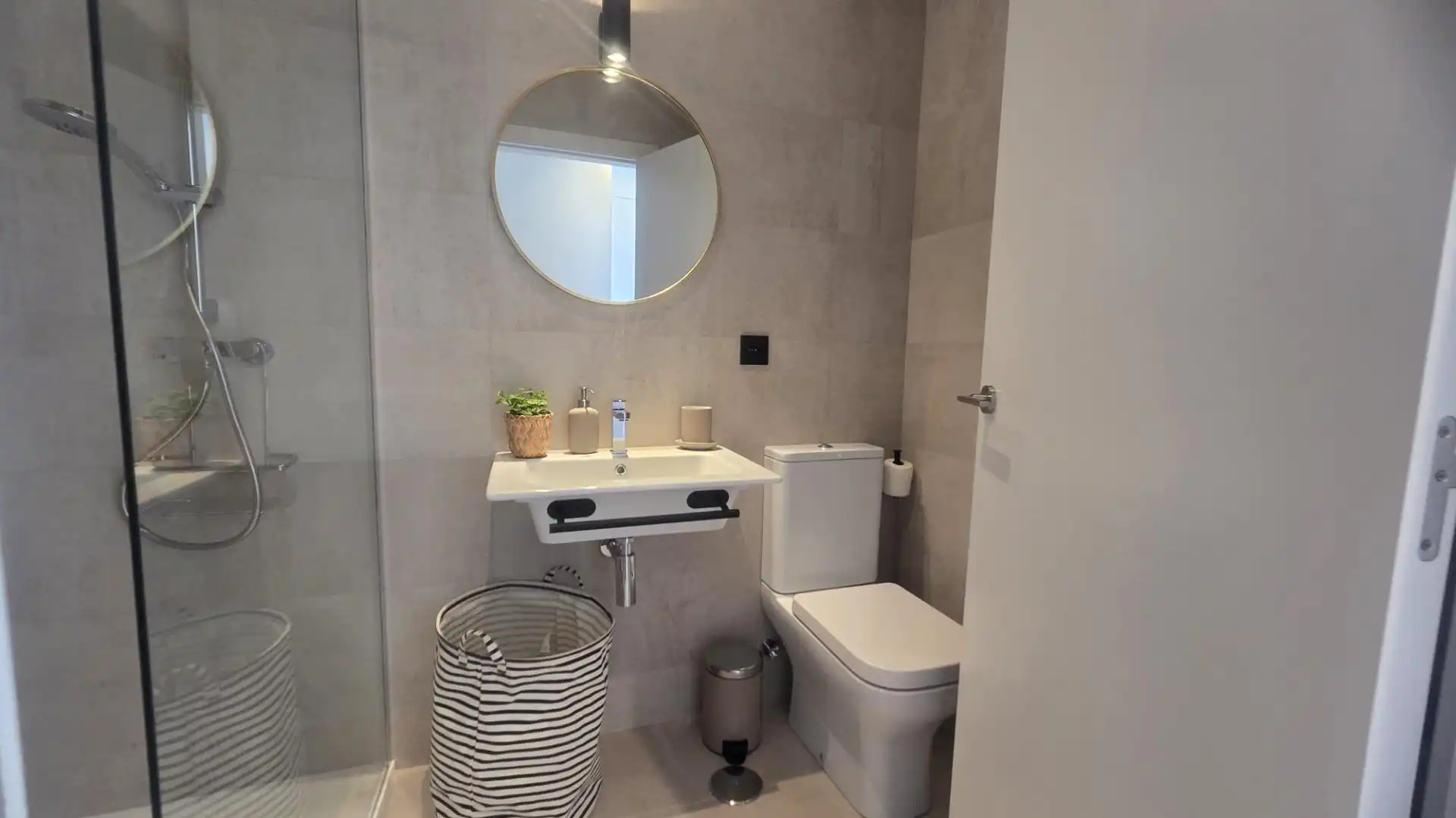 Baño de Piso de alquiler en Jerez de la Frontera con Aire acondicionado, Calefacción y Terraza