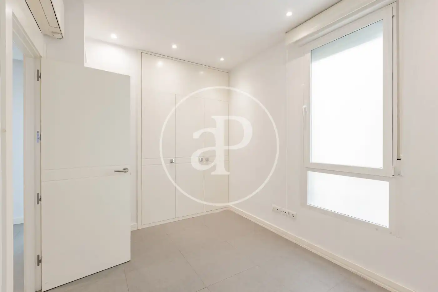 Habitación de Piso de alquiler en Madrid con Aire acondicionado, Calefacción y Balcón