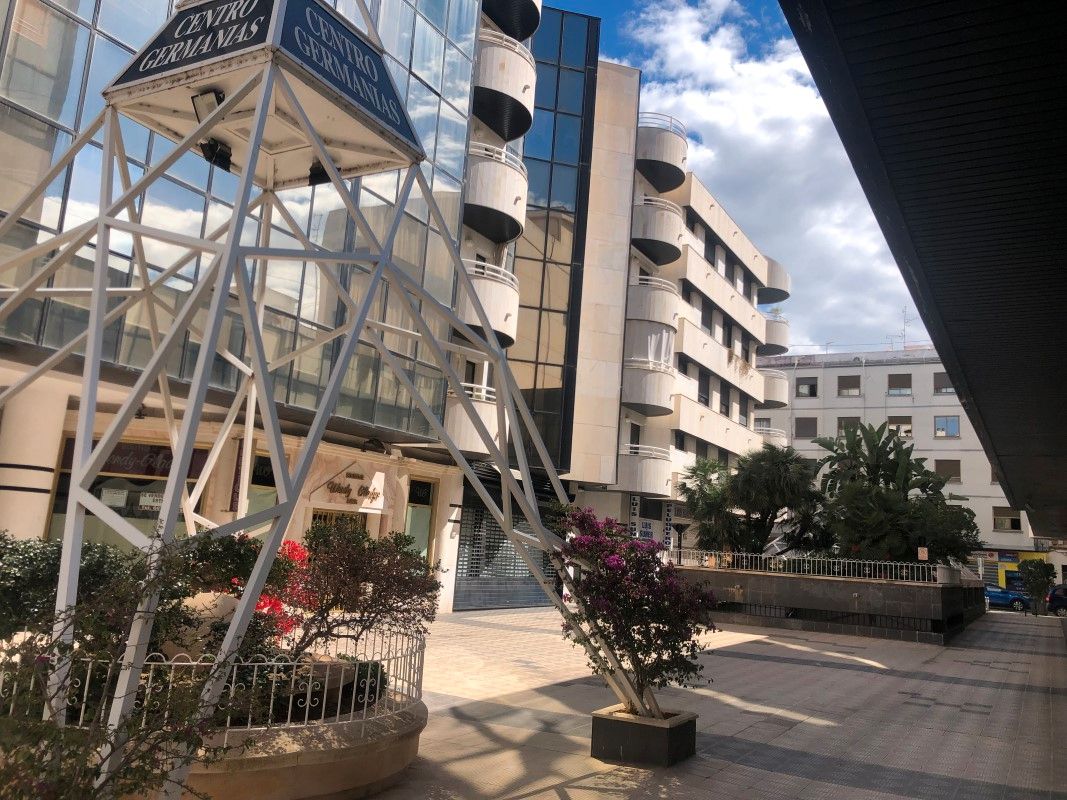 Vista exterior de Piso de alquiler en Gandia con Aire acondicionado, Amueblado y Balcón