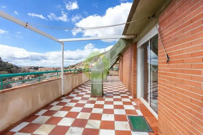 Terrassa de Àtic en venda en Granada