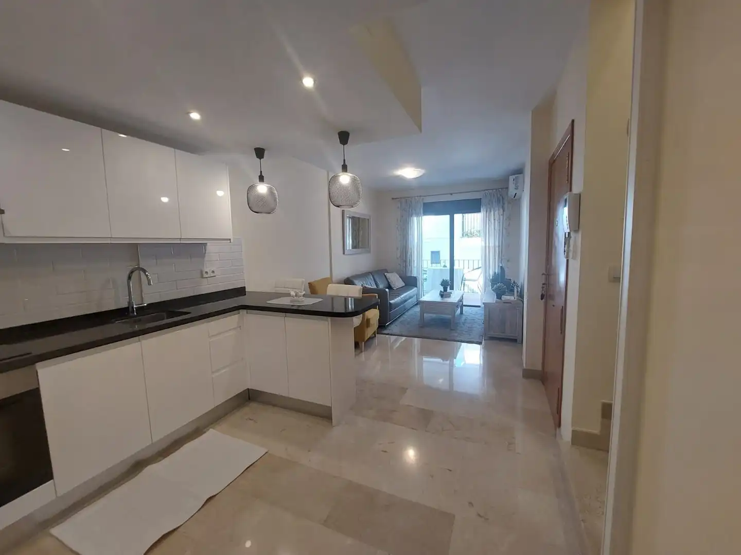 Küche von Maisonette zum Verkauf in Benahavís mit Klimaanlage, Terrasse und Möbliert