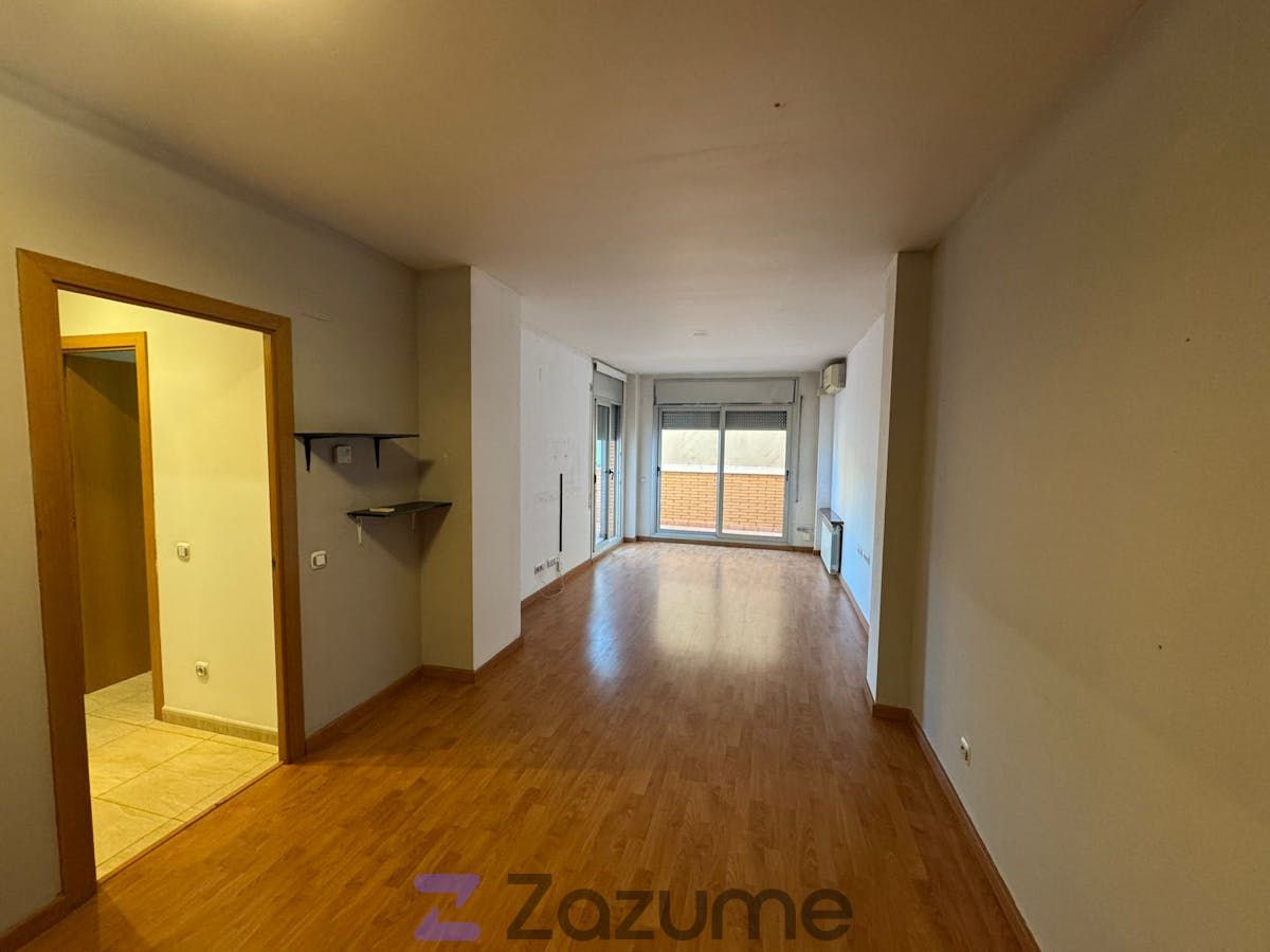 Vista exterior de Apartament de lloguer en Sabadell amb Aire condicionat, Terrassa i Forn