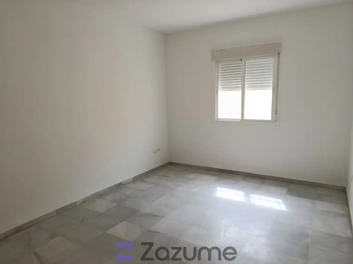 Bedroom of Houses for rent in Mairena del Alcor  with Terrace, Storage room and Washing machine