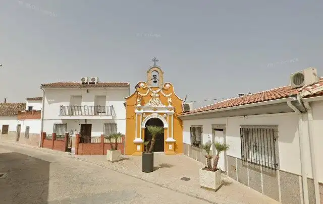 Vista exterior de Casa adosada en venta en Villanueva de la Reina