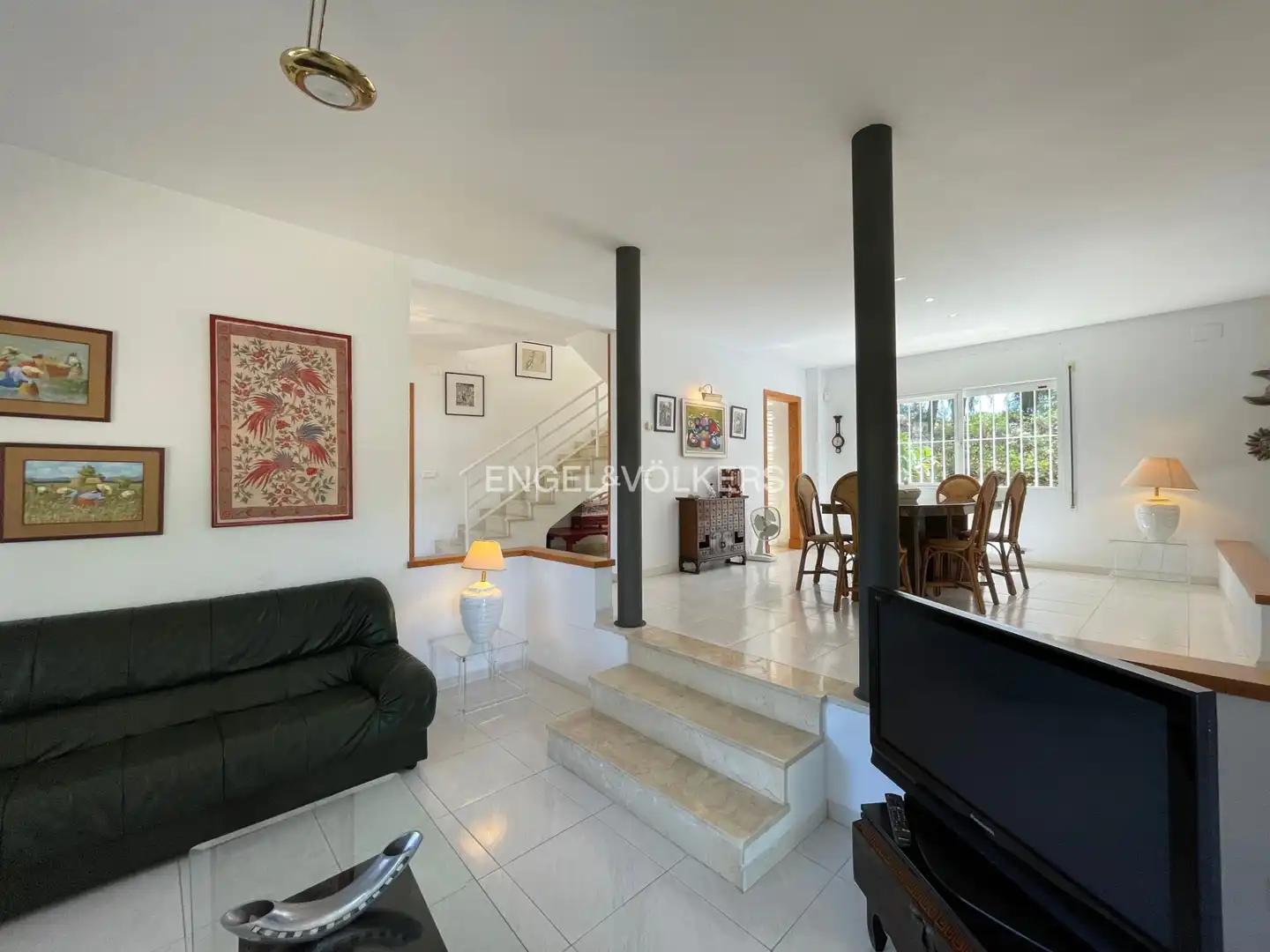 Sala d'estar de Casa o xalet en venda en Salou amb Aire condicionat, Calefacció i Jardí privat