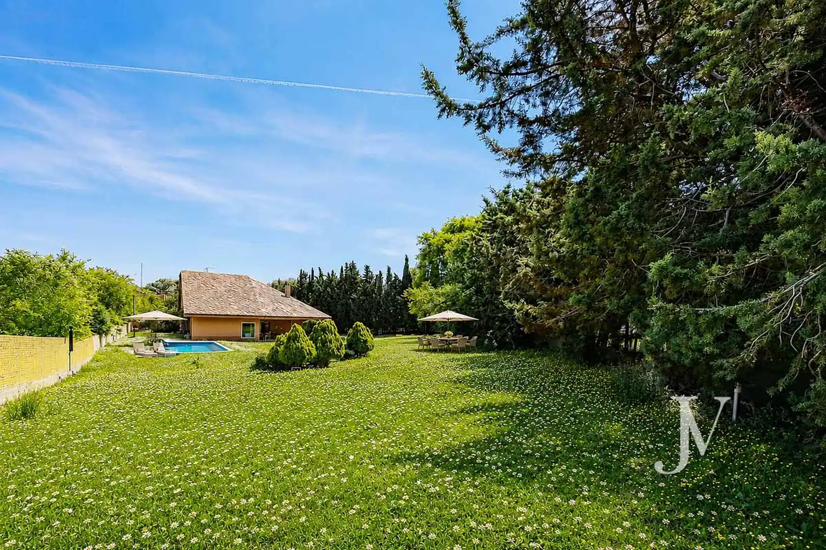Jardí de Casa o xalet en venda en Pozuelo de Alarcón amb Aire condicionat, Calefacció i Jardí privat