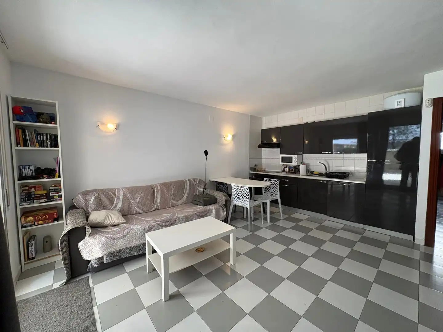 Wohnzimmer von Wohnung zum Verkauf in Salou mit Klimaanlage, Heizung und Terrasse
