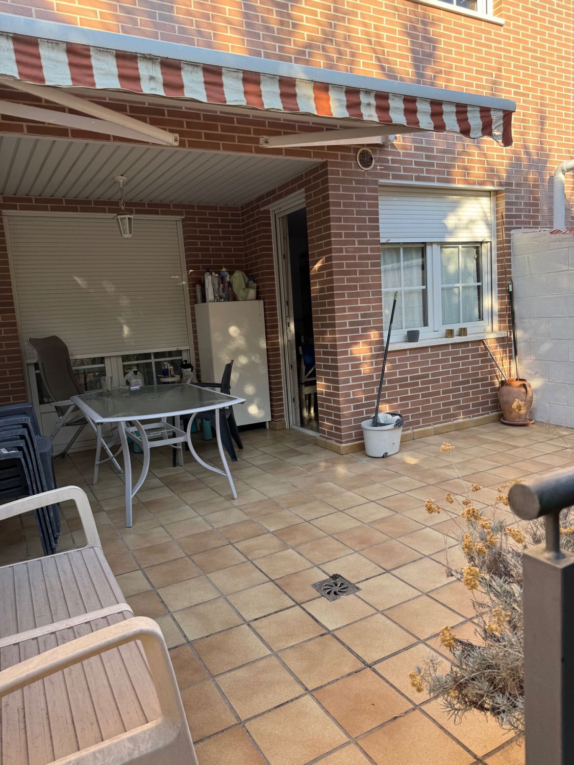 Terrassa de Casa adosada en venda en Arroyo de la Encomienda amb Calefacció i Terrassa