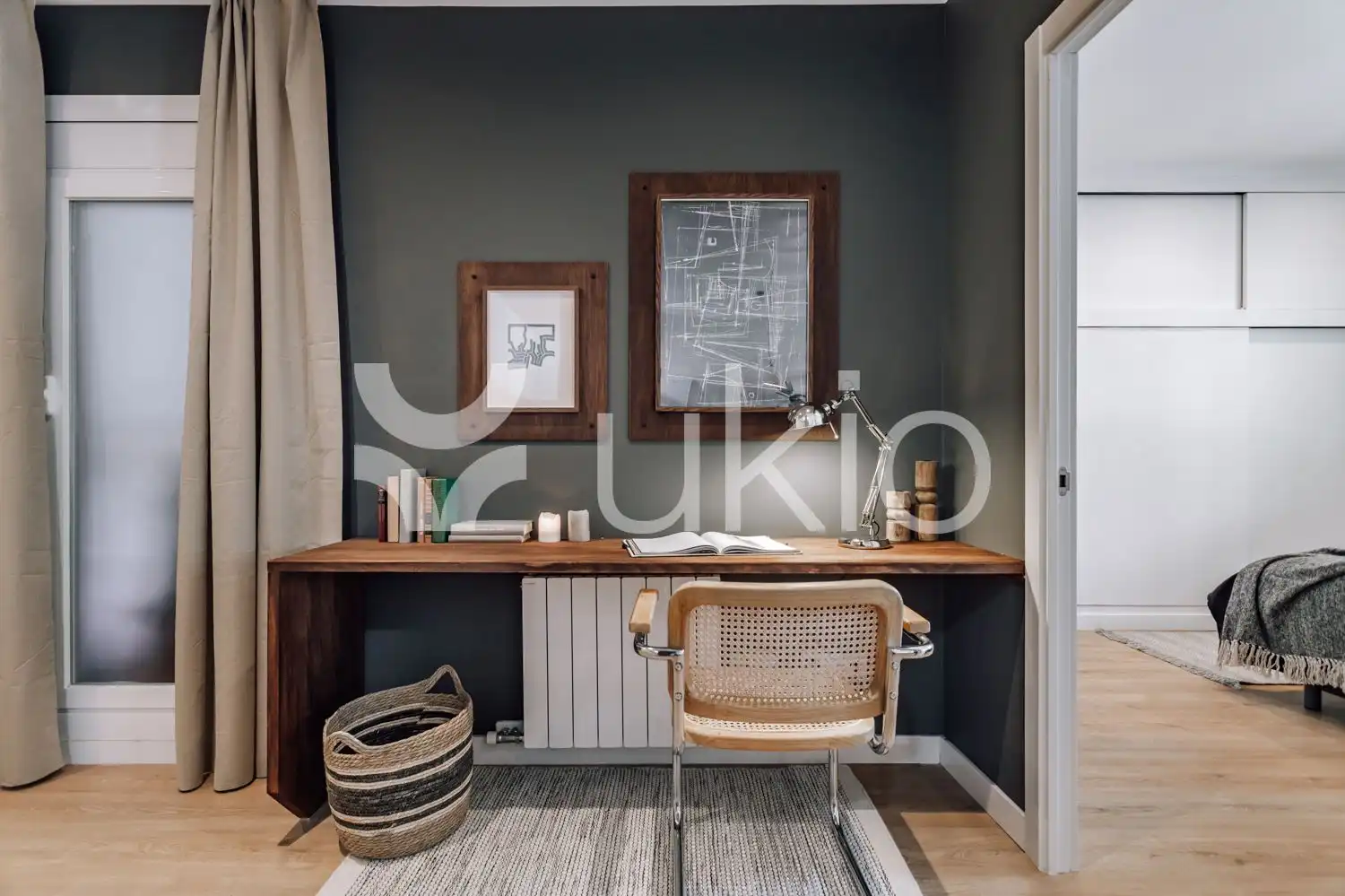 Habitación de Apartamento de alquiler en Barcelona con Aire acondicionado, Calefacción y Amueblado