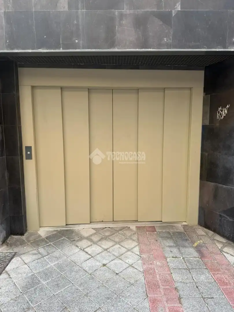 Garten von Garage zum Verkauf in Valladolid