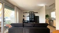Living room of Flat for sale in  Barcelona Capital  with Heating and Balcony