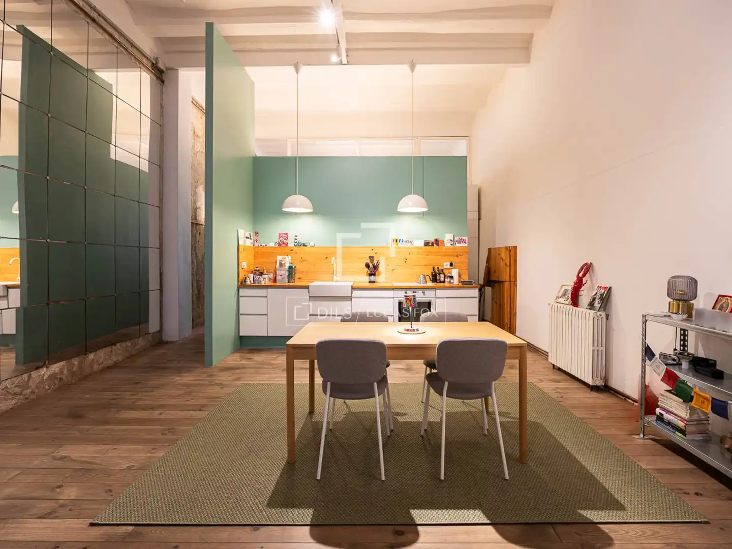 Küche von Wohnung zum Verkauf in Barcelona mit Heizung