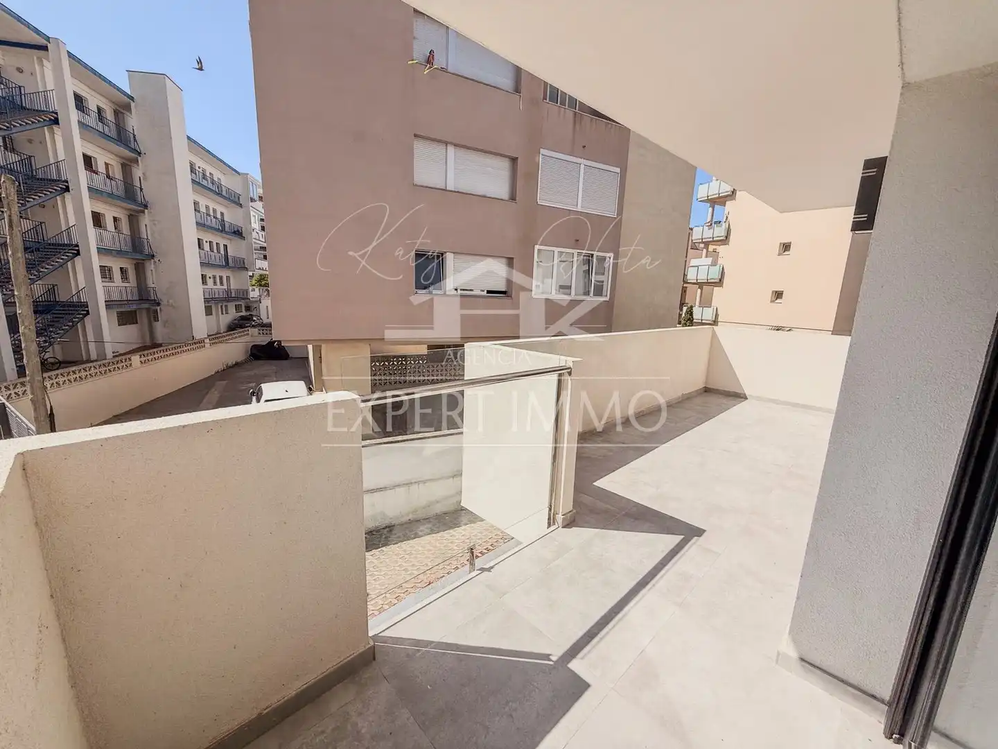 Balcony of Apartments for sale in Roses  with Air Conditioner, Heating and Terrace