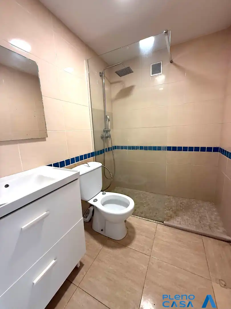 Bathroom of Flat for sale in Mijas