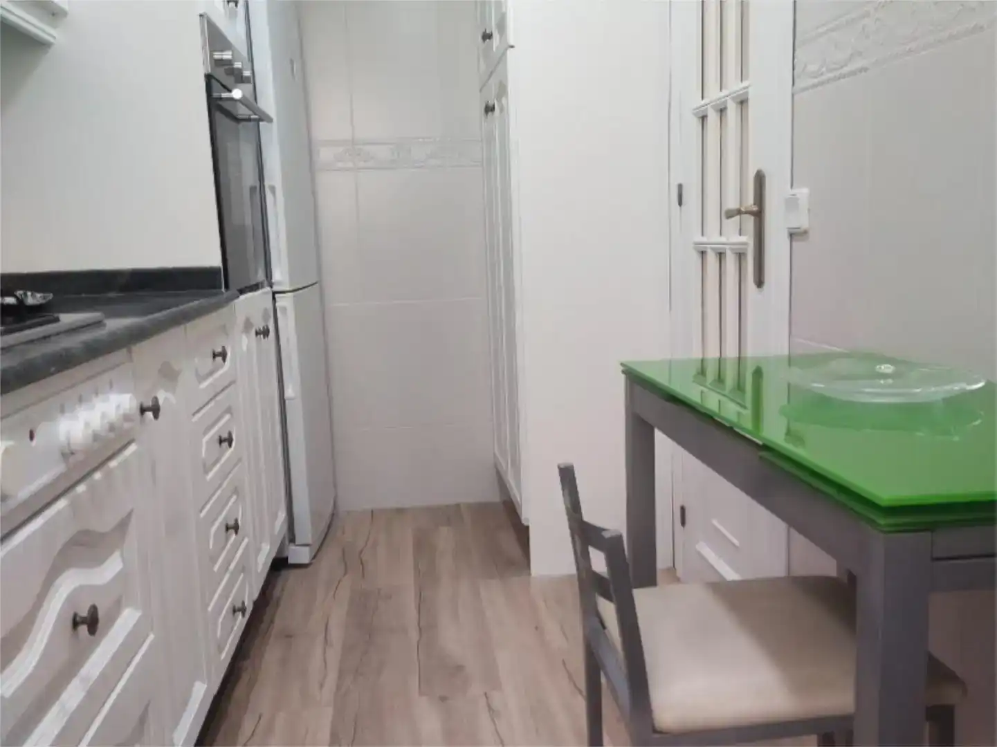 Cuina de Pis de lloguer en Valencia amb Aire condicionat, Parquet i Moblat