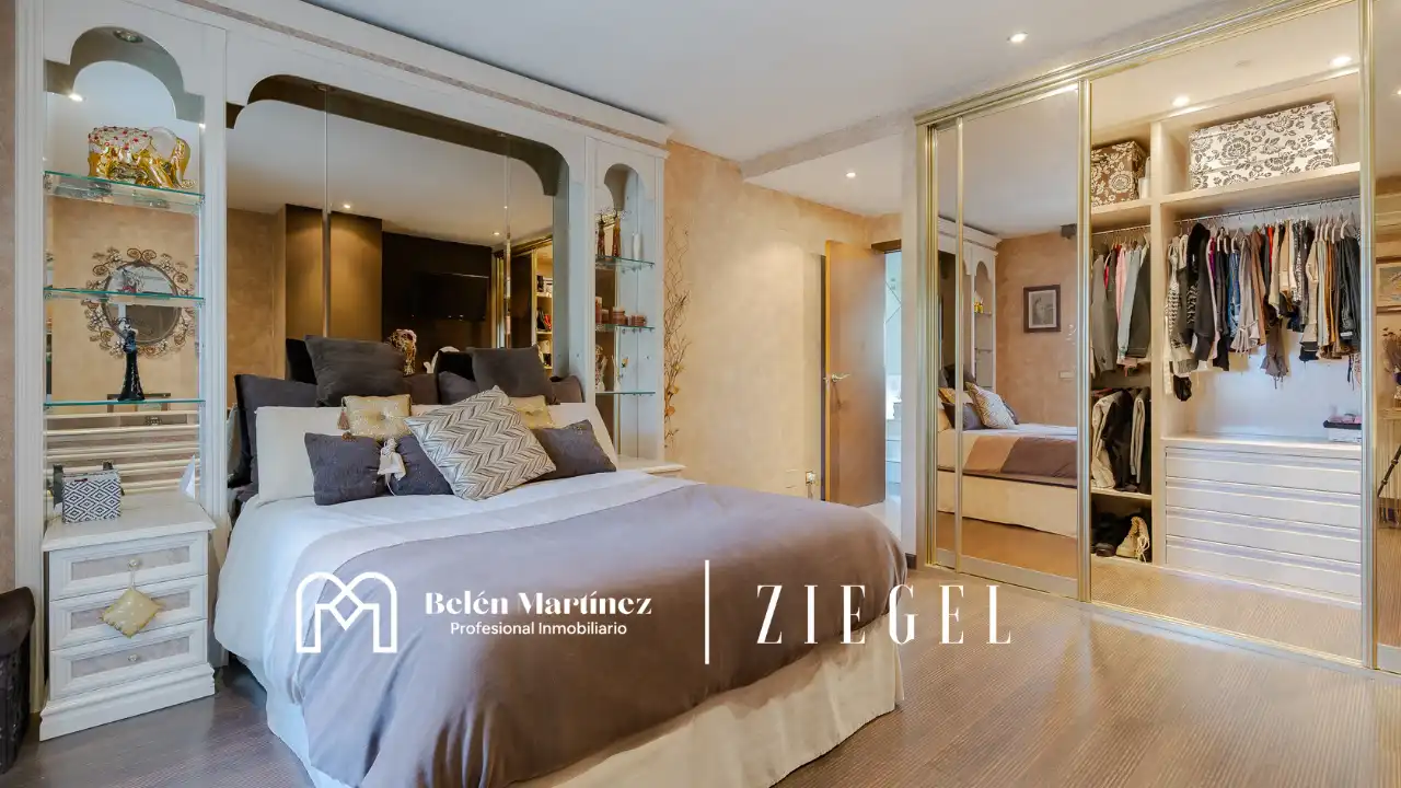 Habitación de Casa o chalet en venta en Urbanizaciones