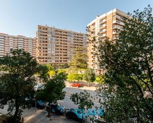 Vista exterior de Pis en venda en  Barcelona Capital amb Moblat