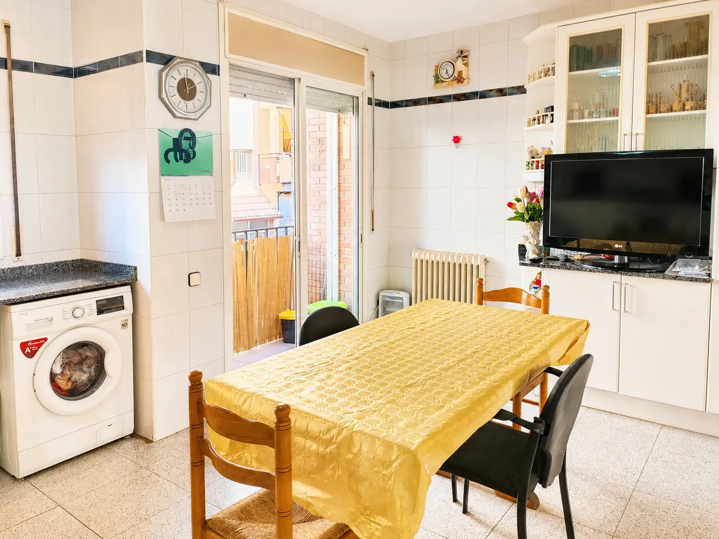 Menjador de Casa adosada en venda en Sant Pere de Ribes amb Calefacció, Terrassa i Traster