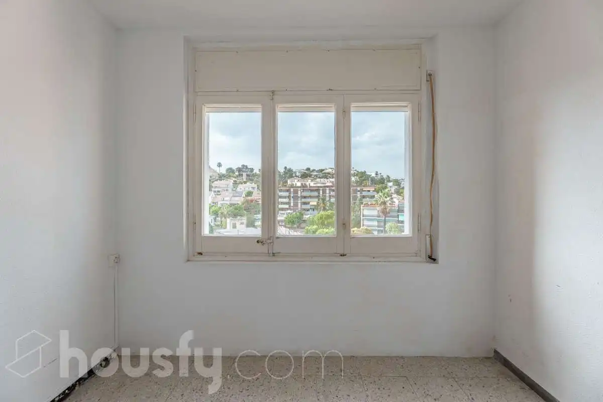 Piso con terraza en venta en Avenida de Santiago Rusiñol ., imagen 14