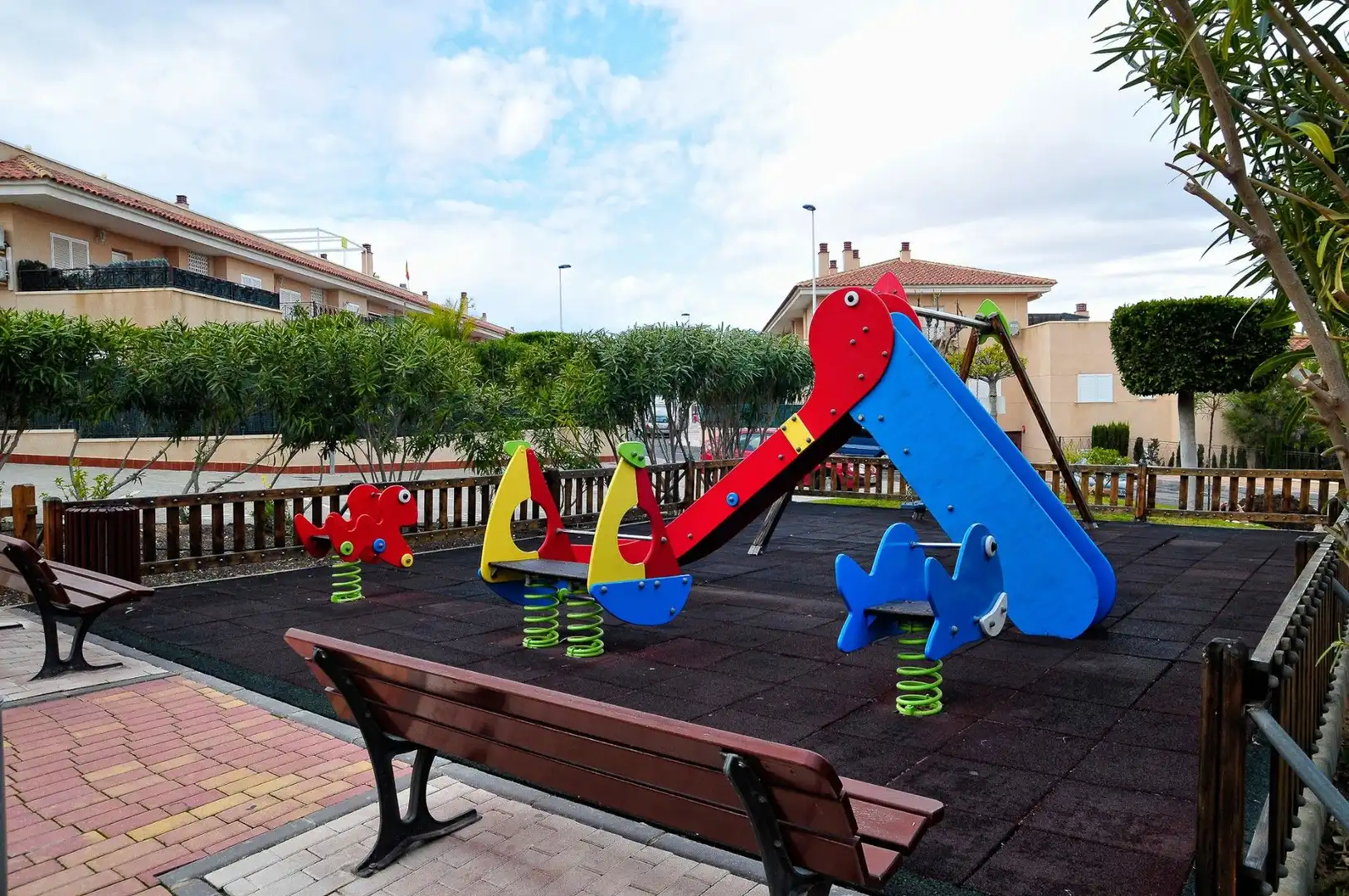 Mini appartamento con piscina in vendita a Avenida Av. de Polonia 154, imagen 3