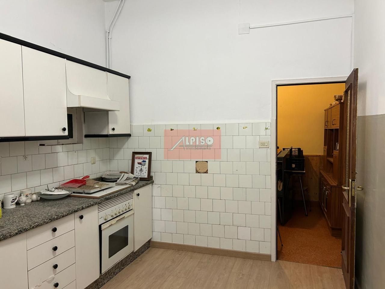 Kitchen of Flat for sale in Ourense Capital   with Heating