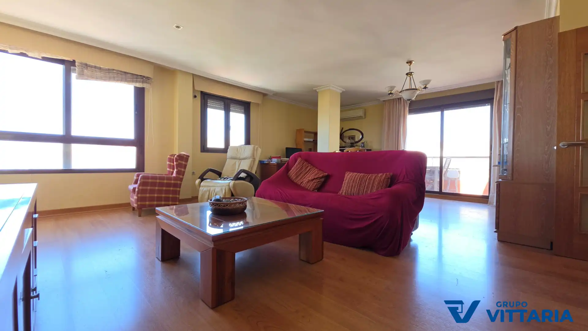 Sala d'estar de Dúplex en venda en Almería amb Traster