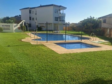 Piso con piscina en venta en Los Pacos