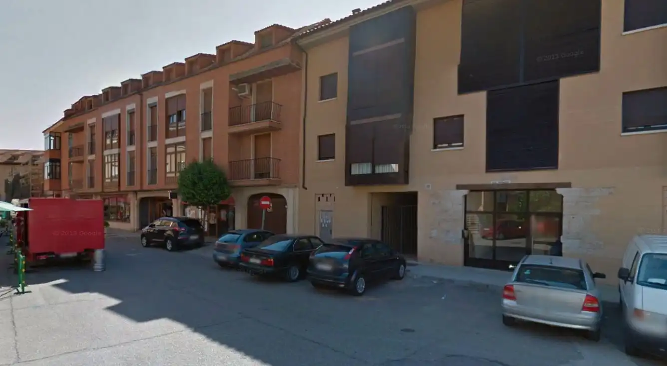 Local comercial de lloguer a Calle Castilviejo 12, imagen 5