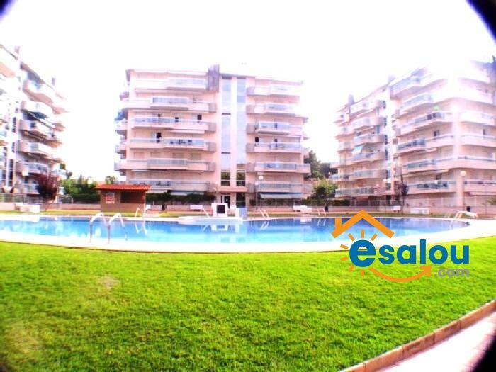 Swimming pool of Garage for sale in Maella