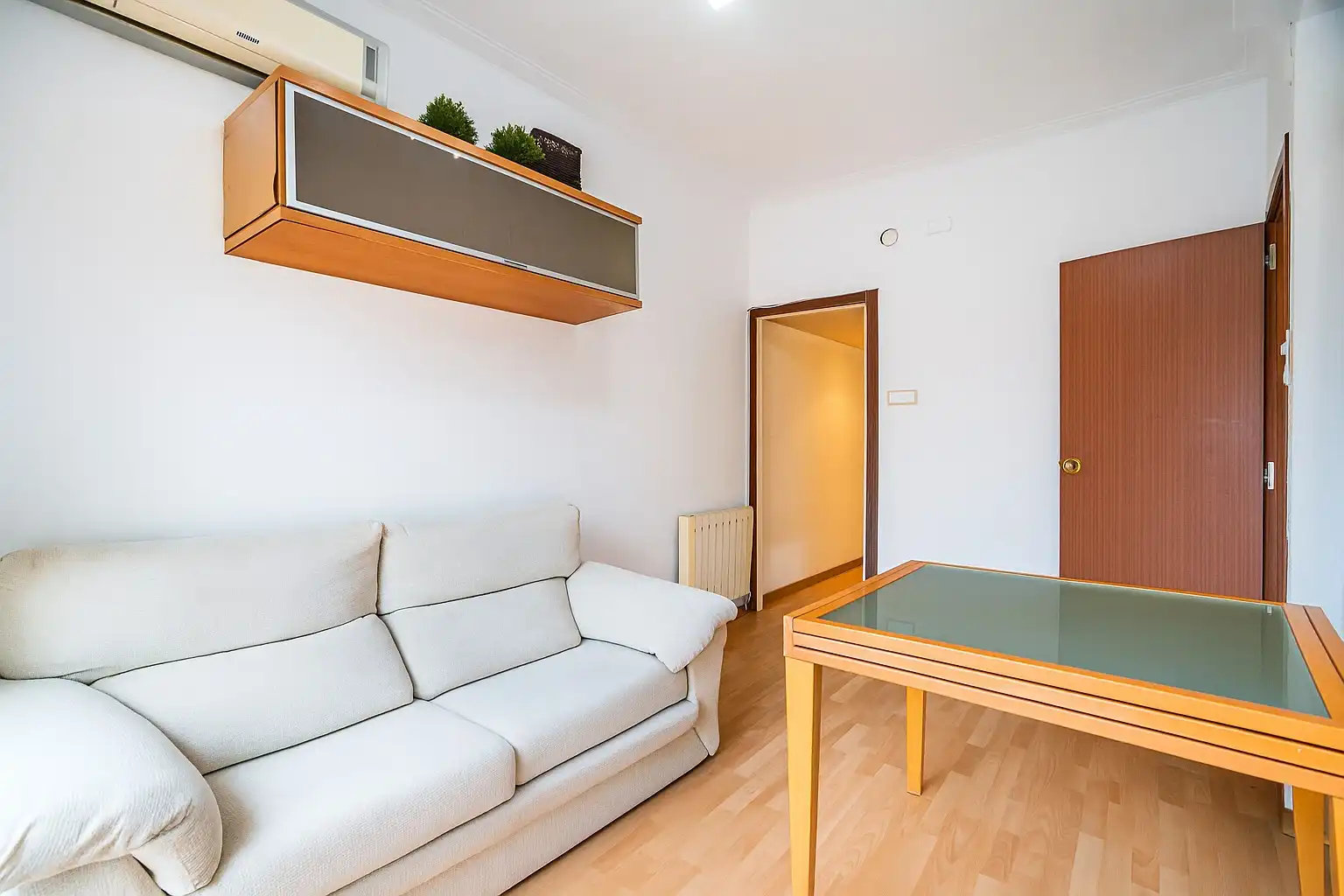 Piso con terraza en venta en Carrer de Provença, imagen 2