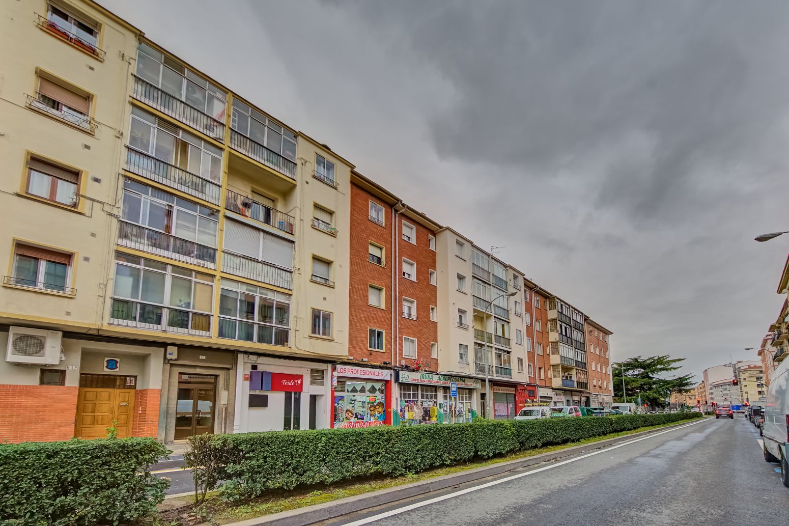 Vista exterior de Pis en venda en  Pamplona / Iruña amb Balcó