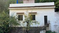 Vista exterior de Casa o xalet en venda en Vega de San Mateo amb Jardí privat, Terrassa i Traster