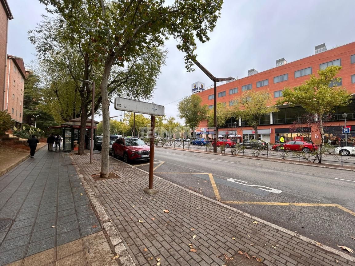 Exterior view of Flat for sale in Guadalajara Capital  with Heating and Furnished