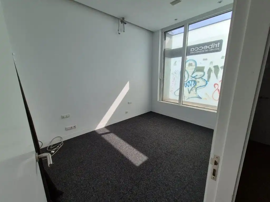 Piso en venta en A Coruña Capital  con Calefacción