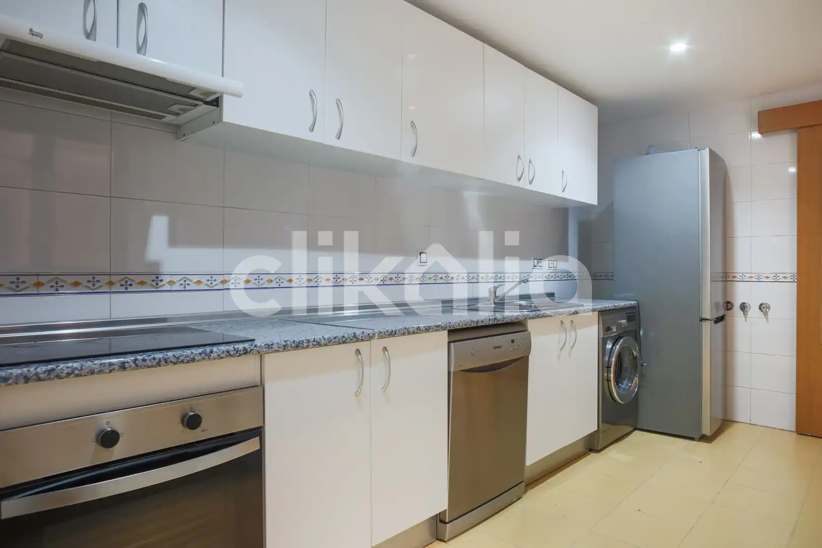 Cocina de Piso en venta en Valdemoro con Calefacción, Jardín privado y Terraza