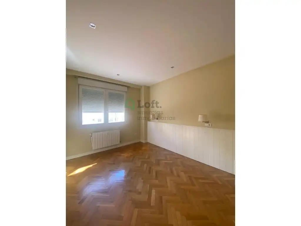 Schlafzimmer von Wohnung zur Miete in Badajoz mit Klimaanlage, Heizung und Ofen