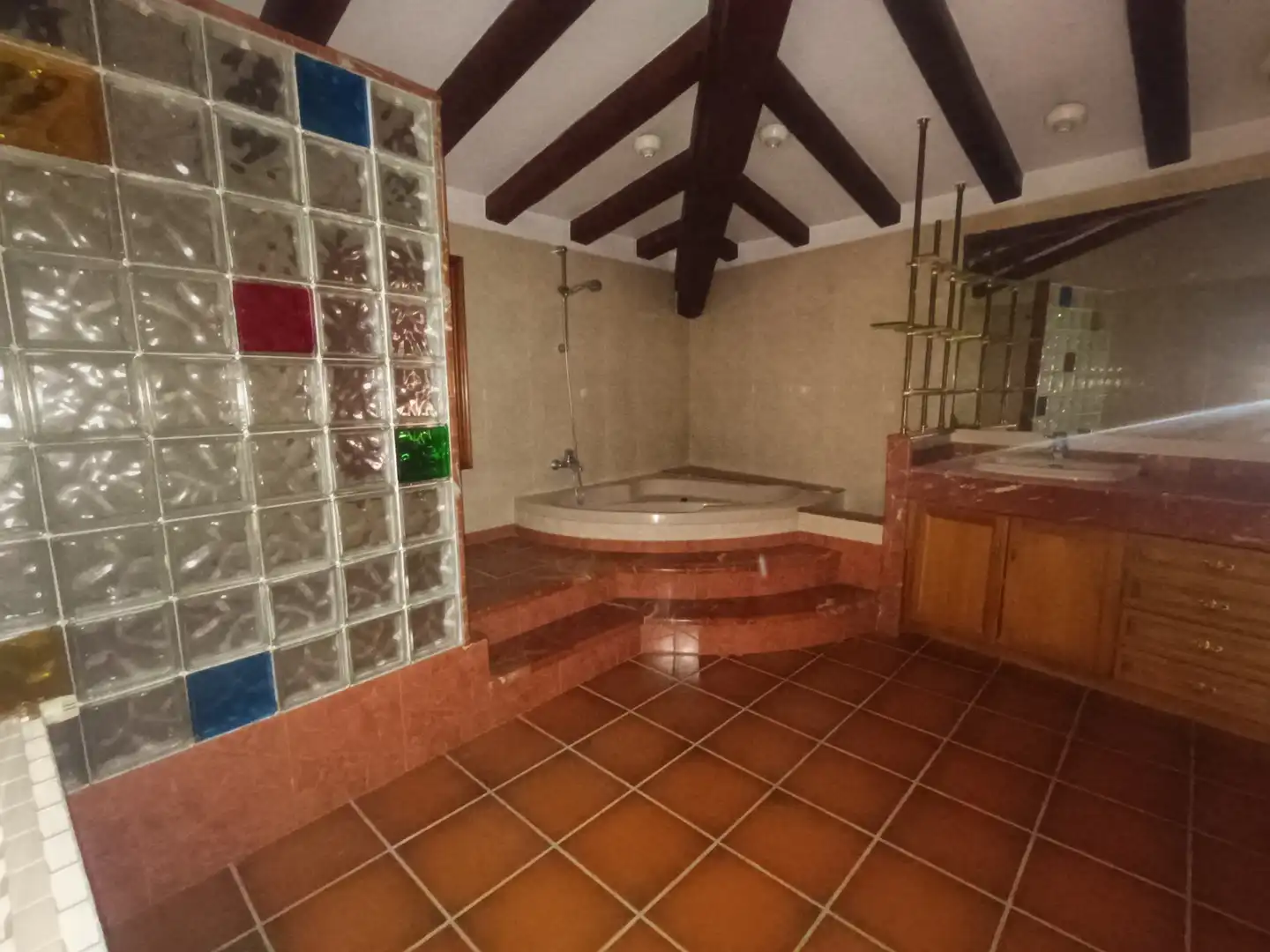 Baño de Casa o chalet en venta en Camarasa con Calefacción, Trastero y Balcón