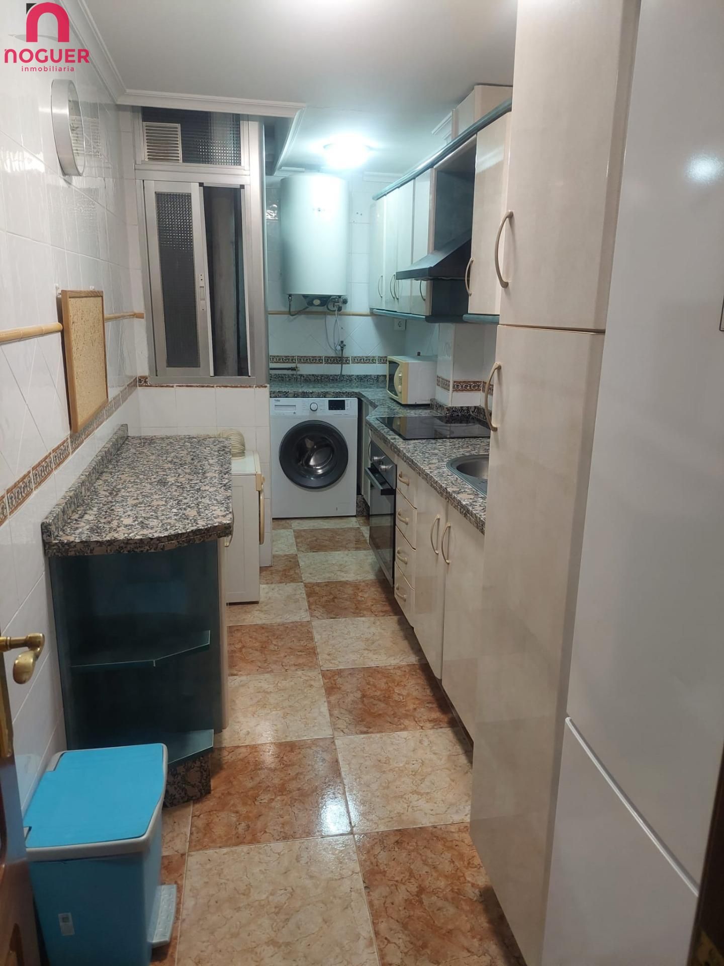 Cuina de Pis de lloguer en  Córdoba Capital amb Aire condicionat i Balcó