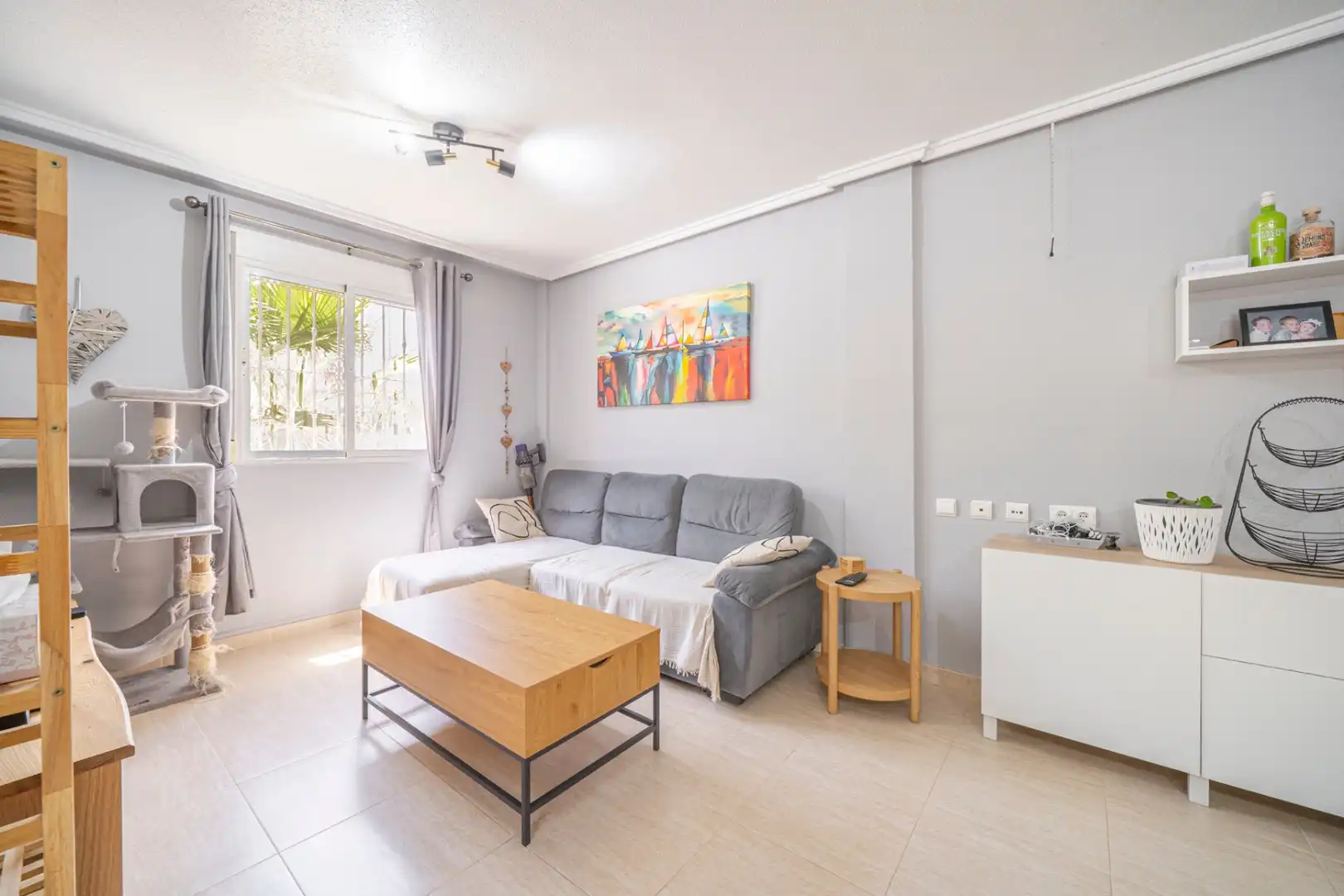 Sala d'estar de Casa o xalet en venda en Rojales amb Aire condicionat, Calefacció i Jardí privat