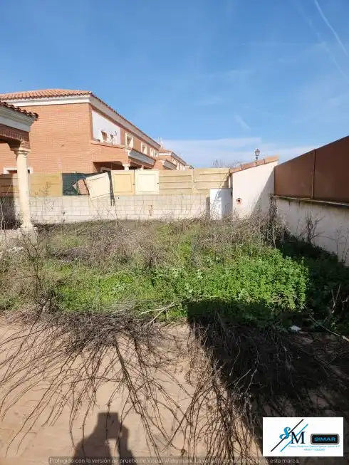Detached homes for sale in Barcience  with Private garden