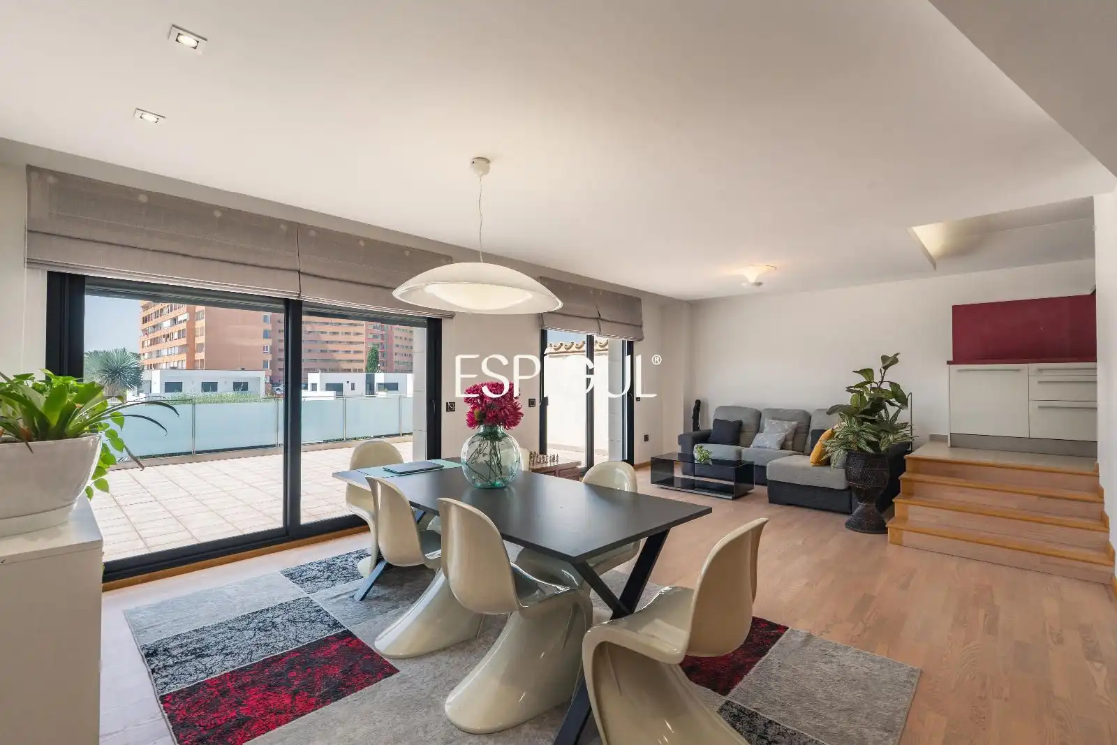 Sala d'estar de Casa o xalet en venda en Roses amb Aire condicionat, Calefacció i Terrassa