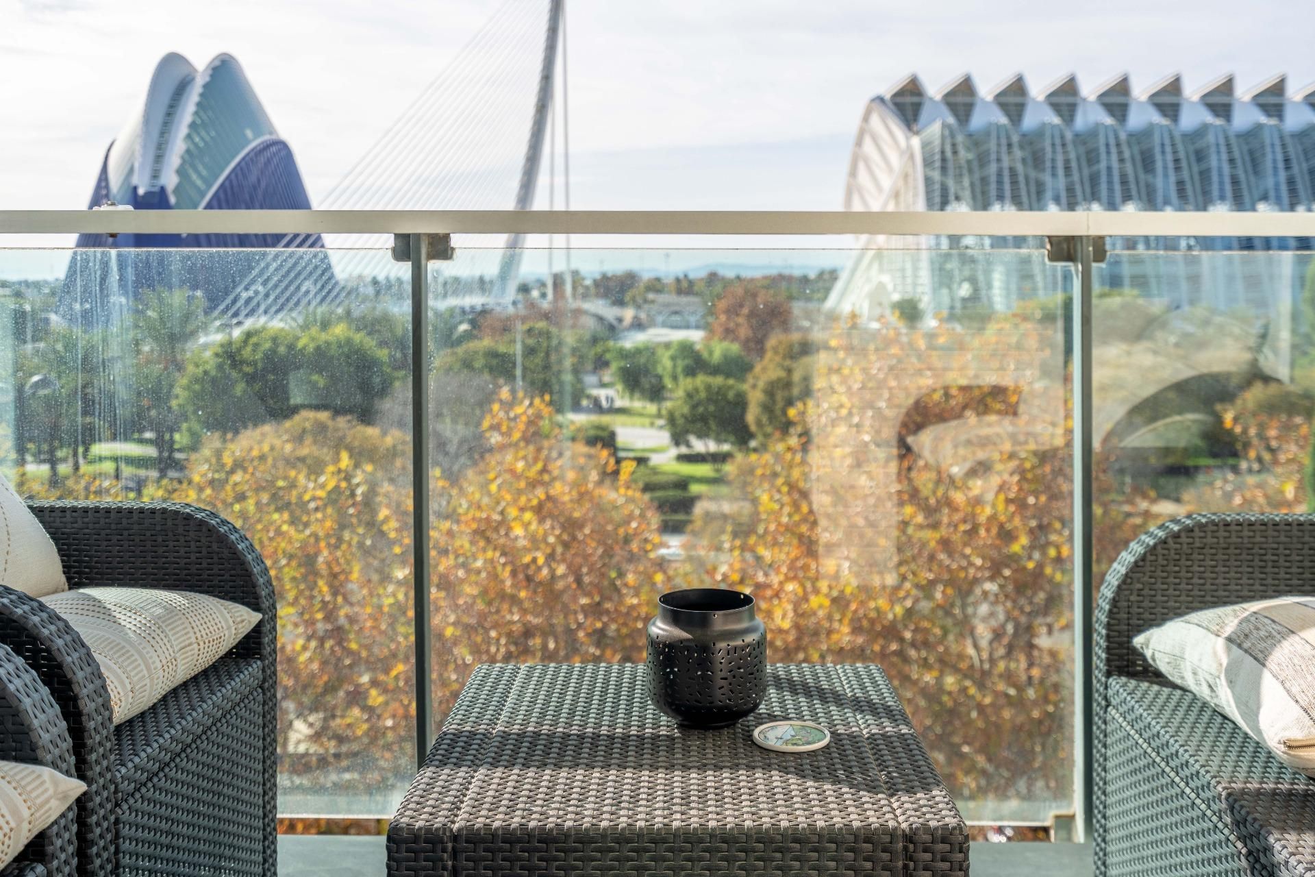 Terrassa de Pis en venda en  Valencia Capital amb Aire condicionat, Jardí privat i Terrassa