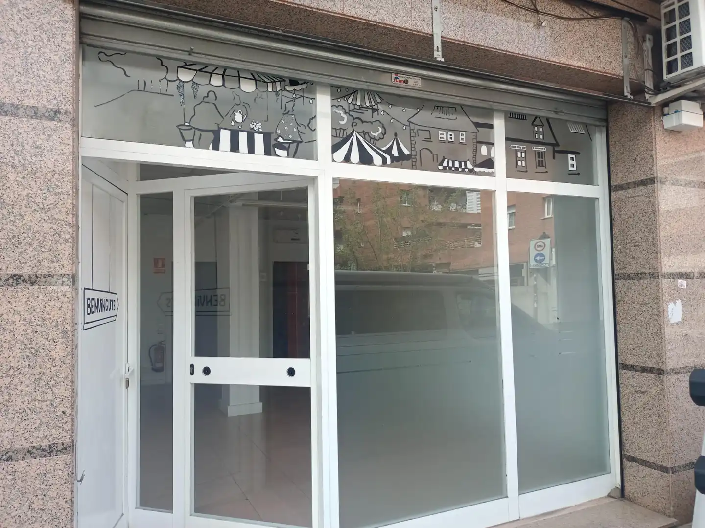 Business premises to rent in Carrer DOCTOR KLEIN, imagen 2