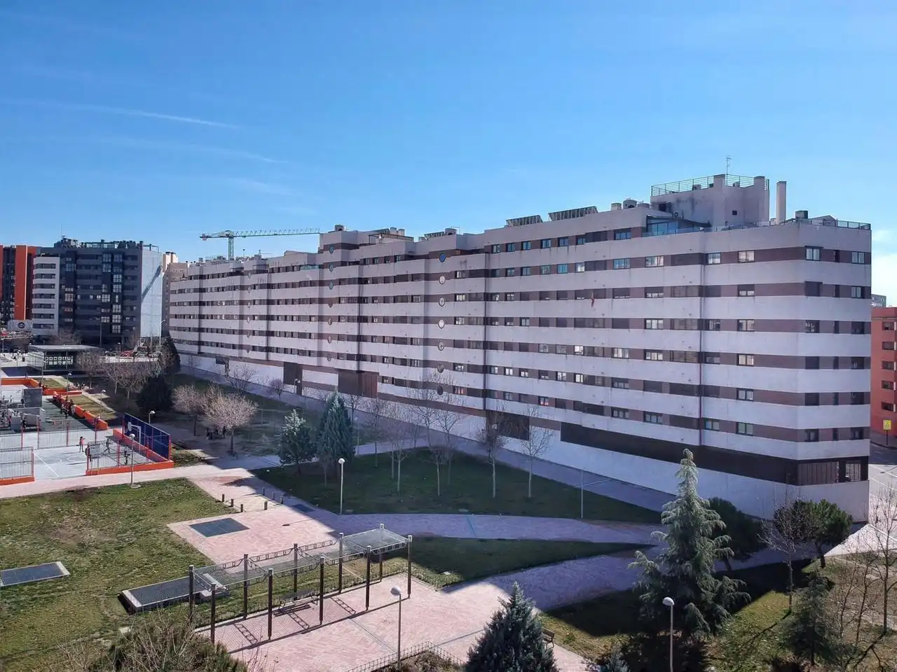 Exterior view of Flat for sale in Madrid  with Air Conditioner, Heating and Community pool