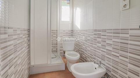 Foto 3 de Casa adosada en venda a Montcada Centre - La Ribera, Montcada i Reixac