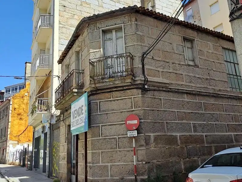 Vista exterior de Residencial en venda en Ourense Capital 